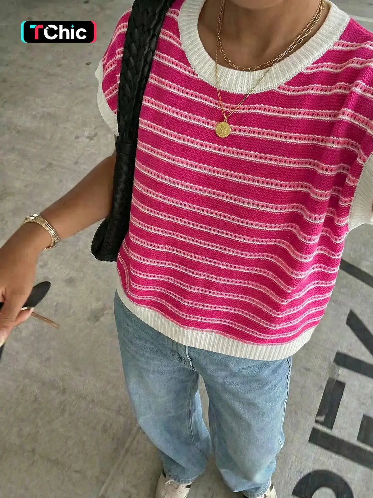 Women's Striped Knit Vest, Casual Loose Fit Sleeveless Top, Sleeveless Fashion Apparel, Spring Summer Fashion, Elegant & Comfortable, Random Stripe Pattern