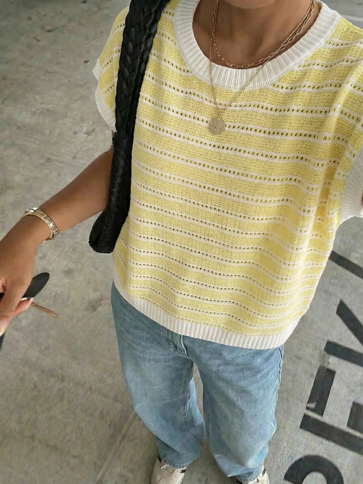 Women's Striped Knit Vest, Casual Loose Fit Sleeveless Top, Sleeveless Fashion Apparel, Spring Summer Fashion, Elegant & Comfortable, Random Stripe Pattern