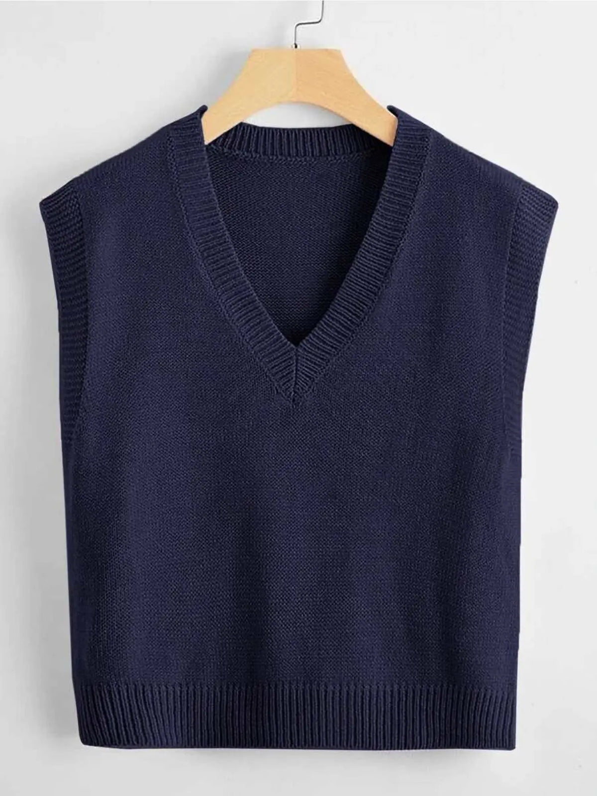 Women's V-Neck Knit Vest, Fashion Sleeveless Vest, New Early Autumn Layered Basic Solid Color Sweater Backless, Elegant Casual Chic Loose Fit Top, Comfortable Slimming Design, Knitted Vest Top