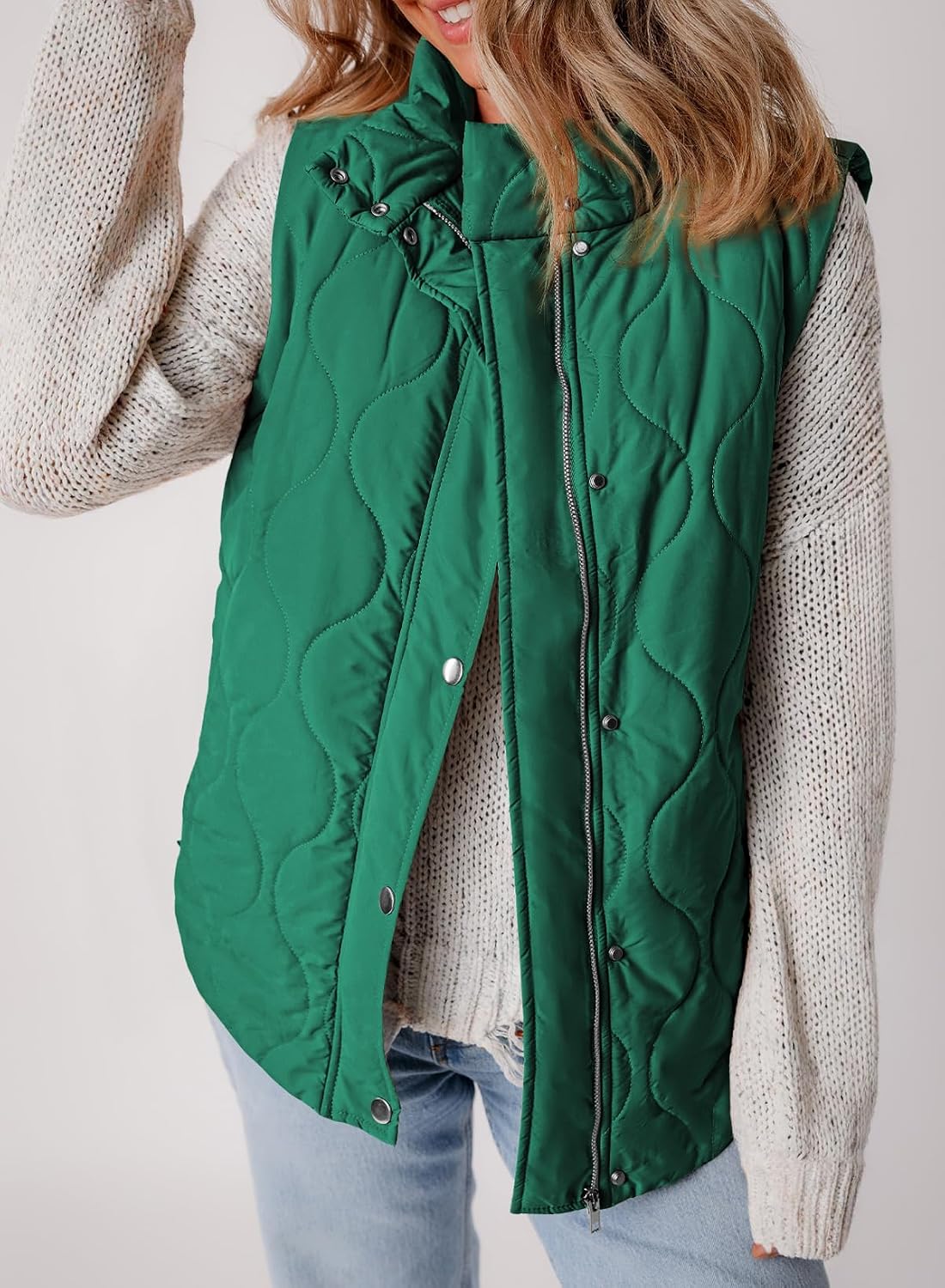 EVALESS Womens Lightweight Cropped Puffer Vest Quilted Sleeveless Jackets