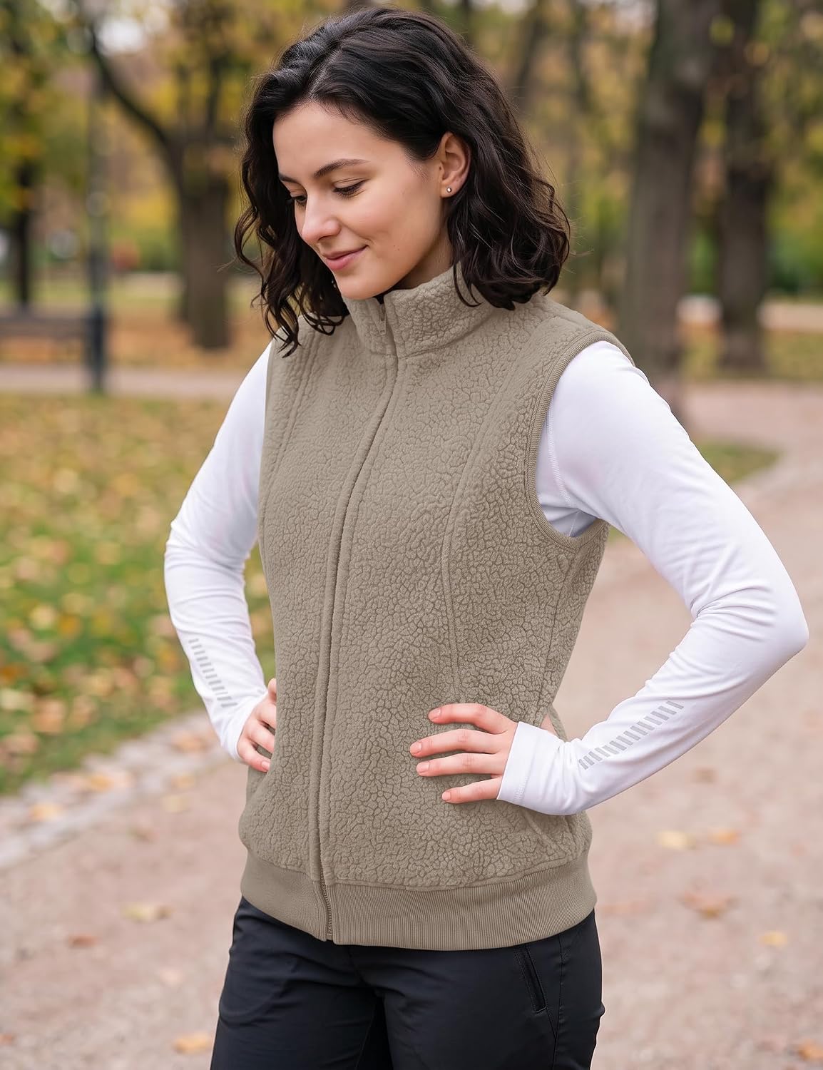 AKEWEI Womens Sherpa Fleece Vest Trendy Warm Sleeveless Vests Jacket