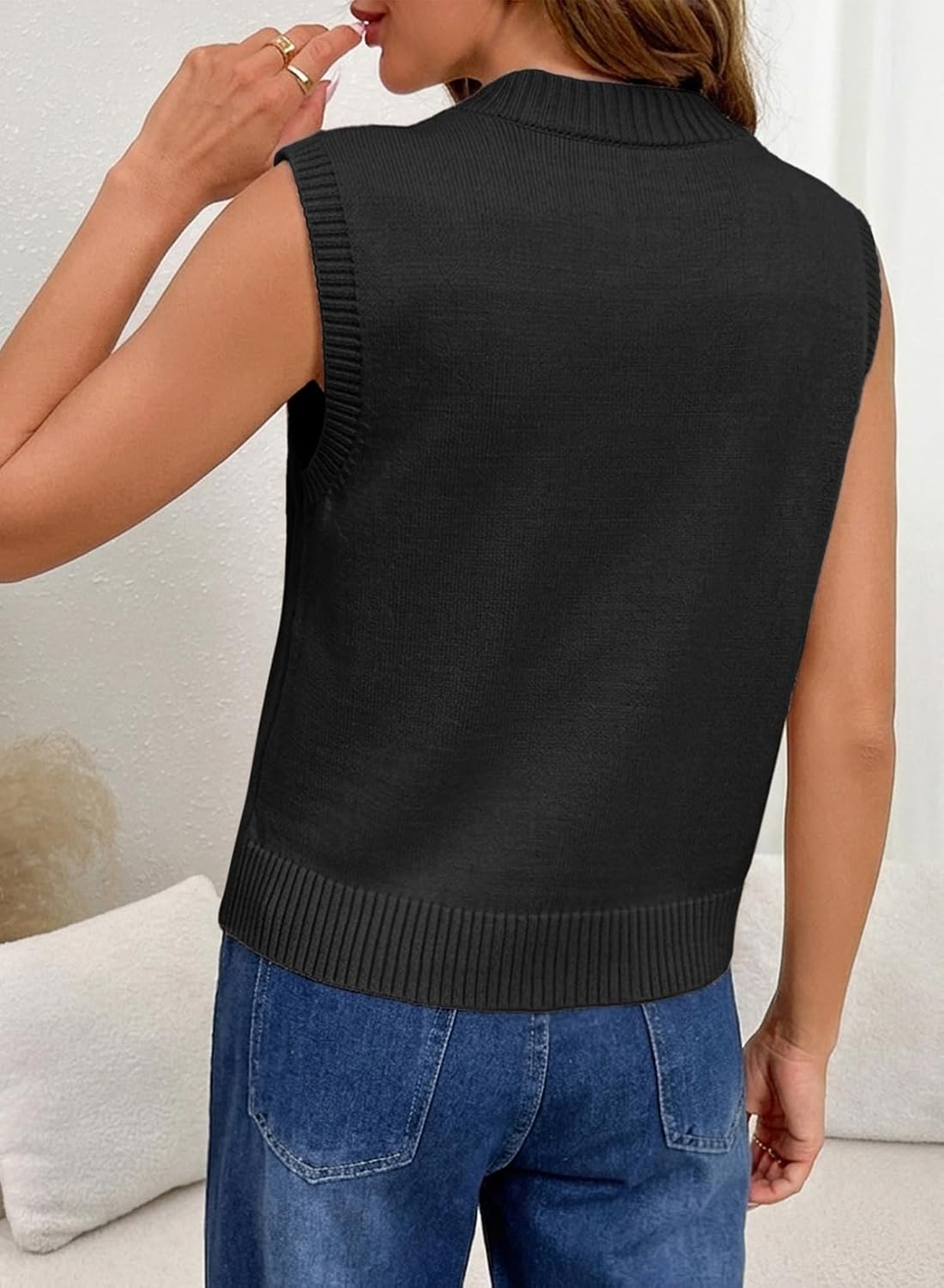 Pink Queen Women's Sleeveless Pullover Button Decor Knit Sweater Vest