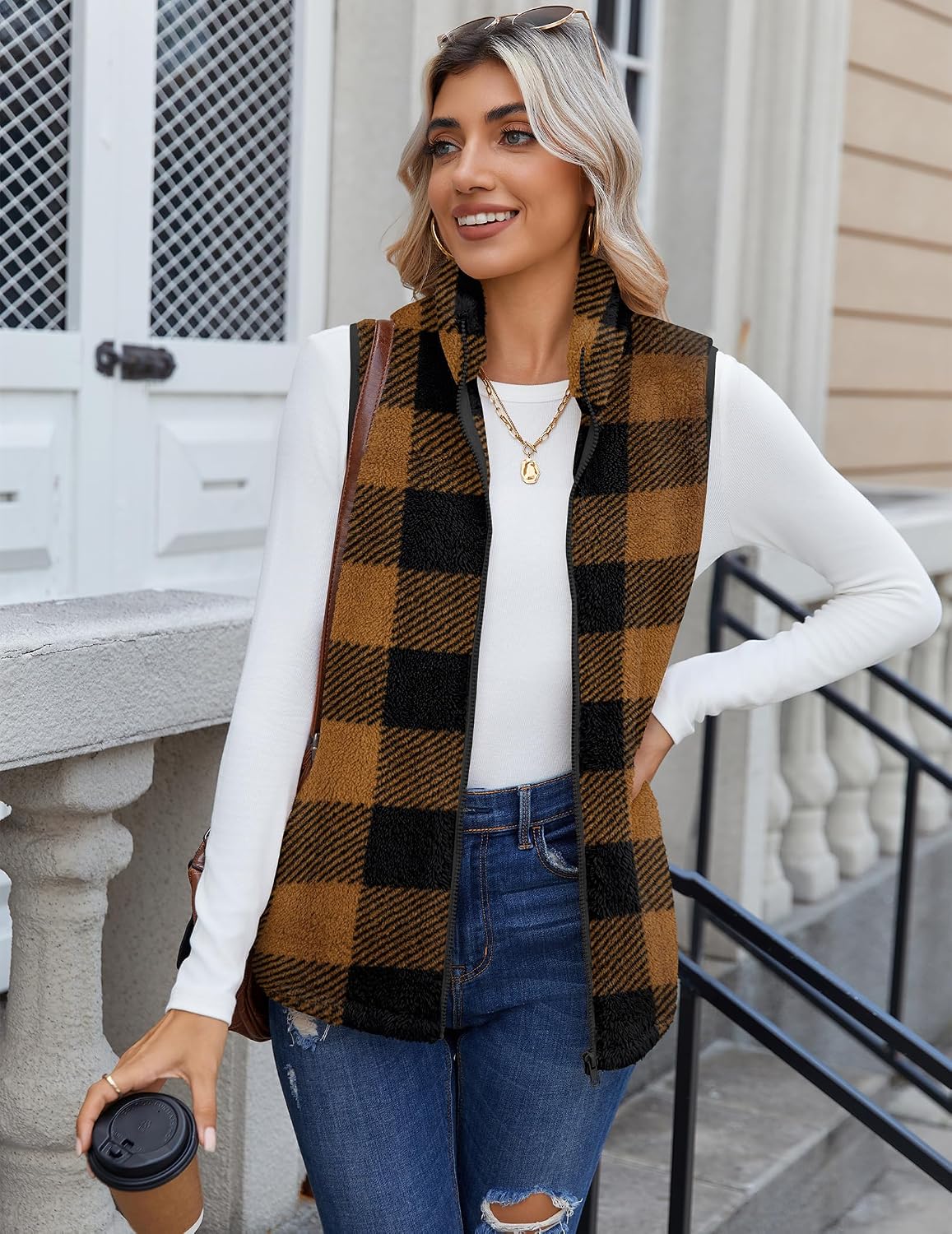 Zeagoo Vest For Women Sleeveless Sherpa Fleece Jackets Zip Up Fall Coats