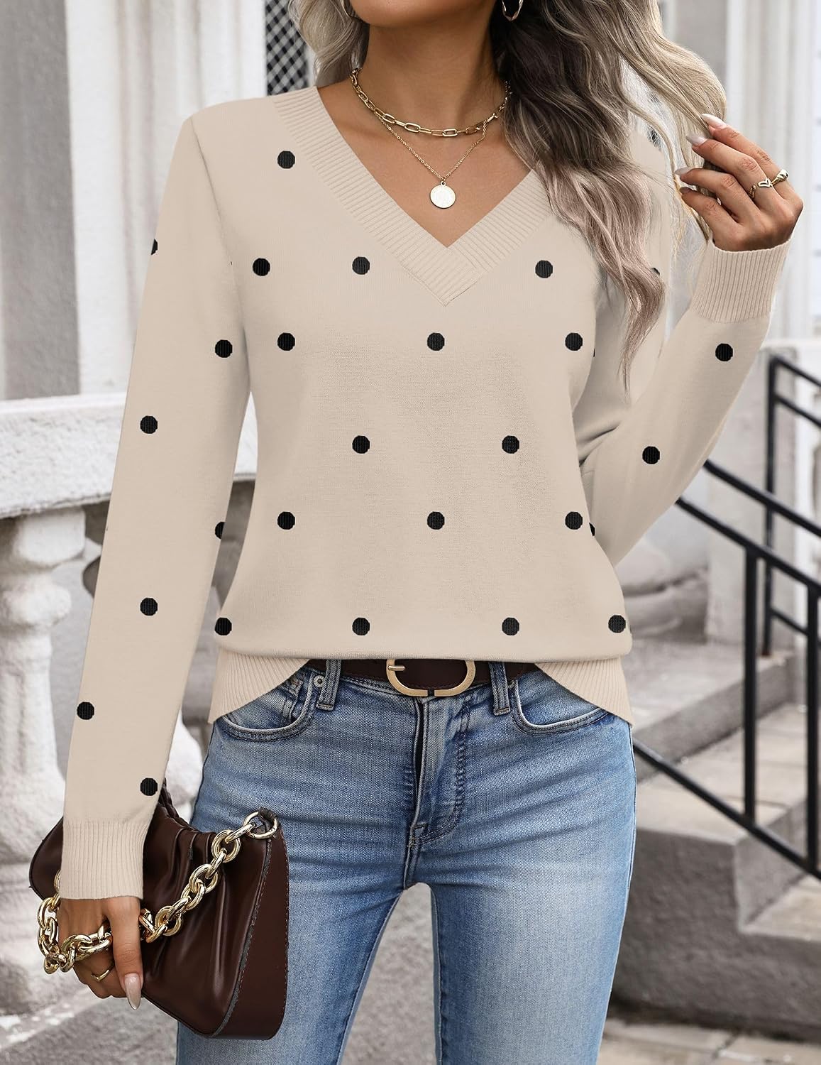 Zeagoo Womens V Neck Sweaters Long Sleeve Tops Lightweight Fall Clothes