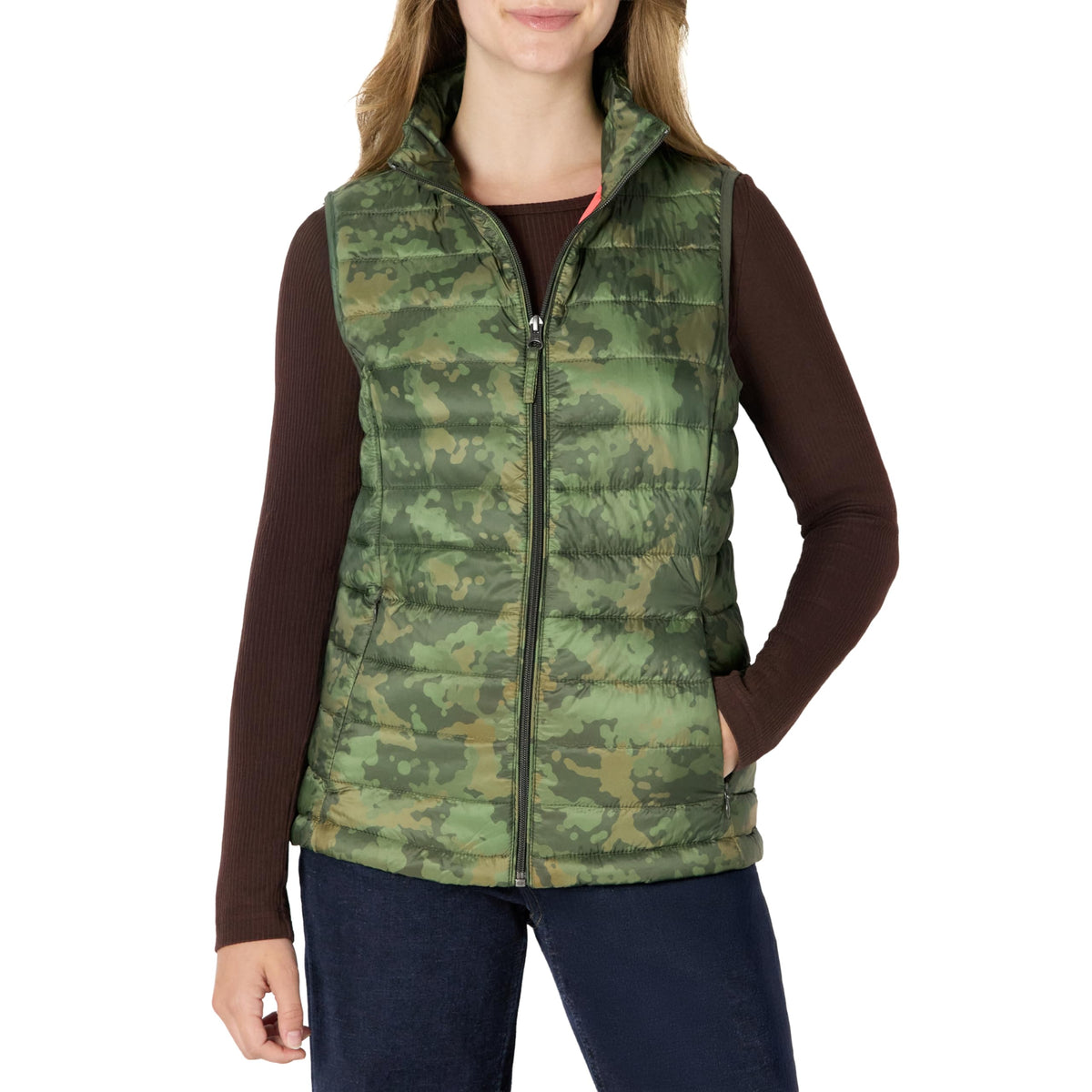 Amazon Essentials Women's Lightweight Water-Resistant Packable Puffer Vest