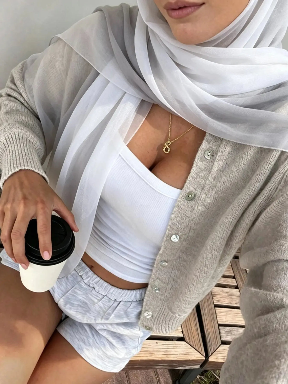 New Y2K Elegant Short Fit Knit Sweater for Women, Round Neck Button Front, Plain Surface, Spring & Fall Casual Wear, Winter Outerwear, Womenswear