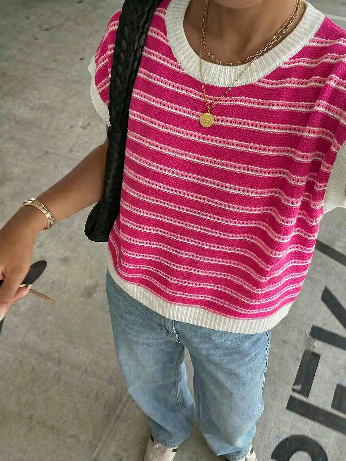 Women's Striped Knit Vest, Casual Loose Fit Sleeveless Top, Sleeveless Fashion Apparel, Spring Summer Fashion, Elegant & Comfortable, Random Stripe Pattern