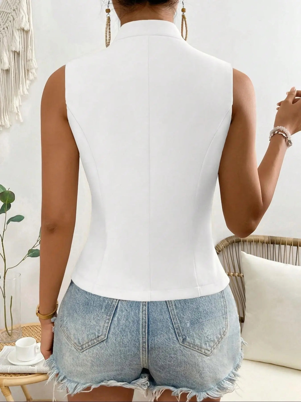Women's Summer Waist-Cropped Suit Gilet, Stand Collar Sleeveless Button Vest, Casual Office Layering Outerwear, Slim Fit, Plain Design, Versatile Fashion Piece